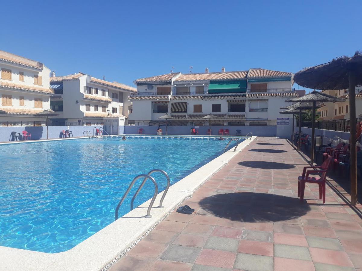 Apartamento Santa Pola, En Playa Del Tamarit Con Piscina. Bagian luar foto