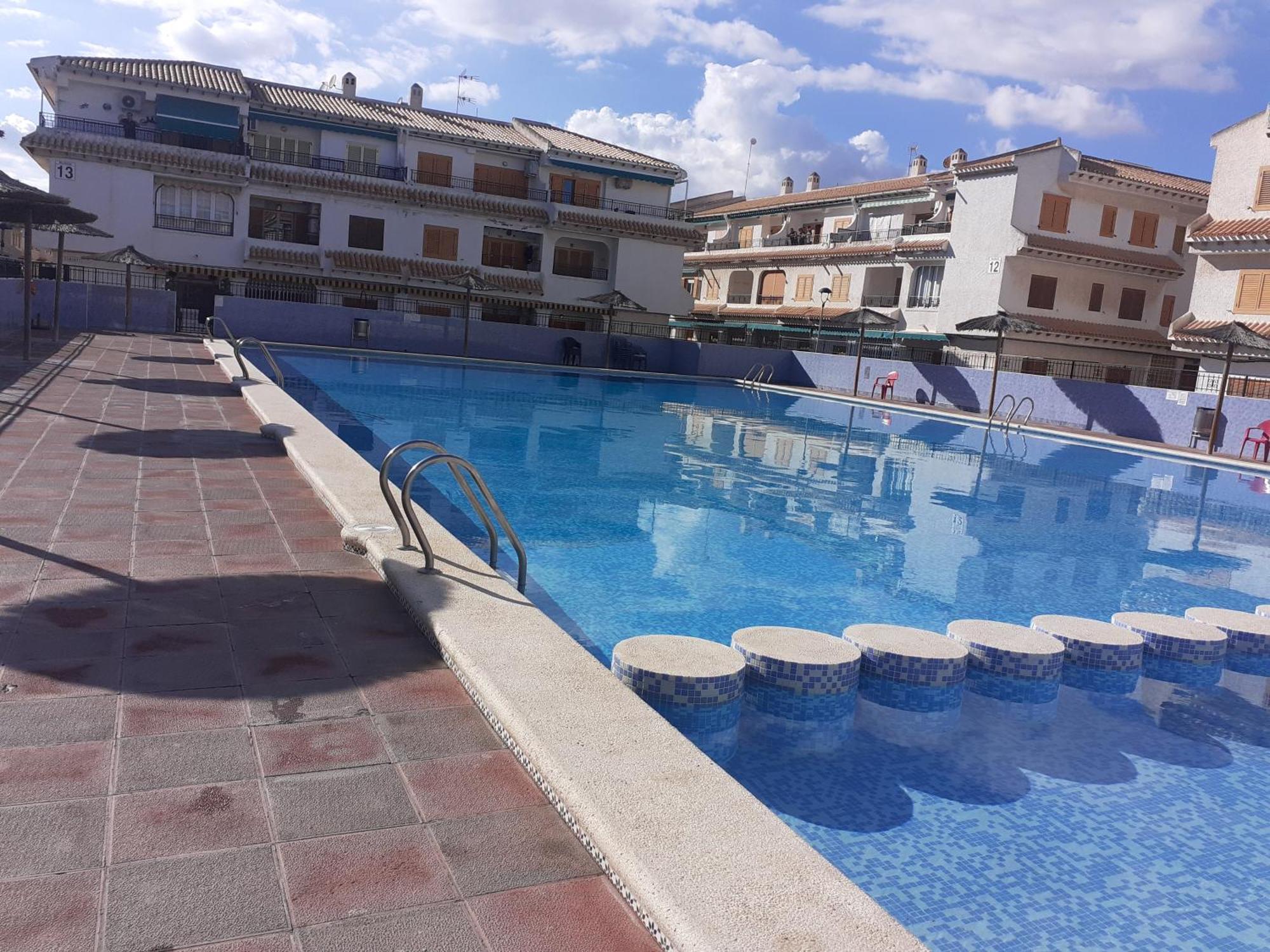 Apartamento Santa Pola, En Playa Del Tamarit Con Piscina. Bagian luar foto